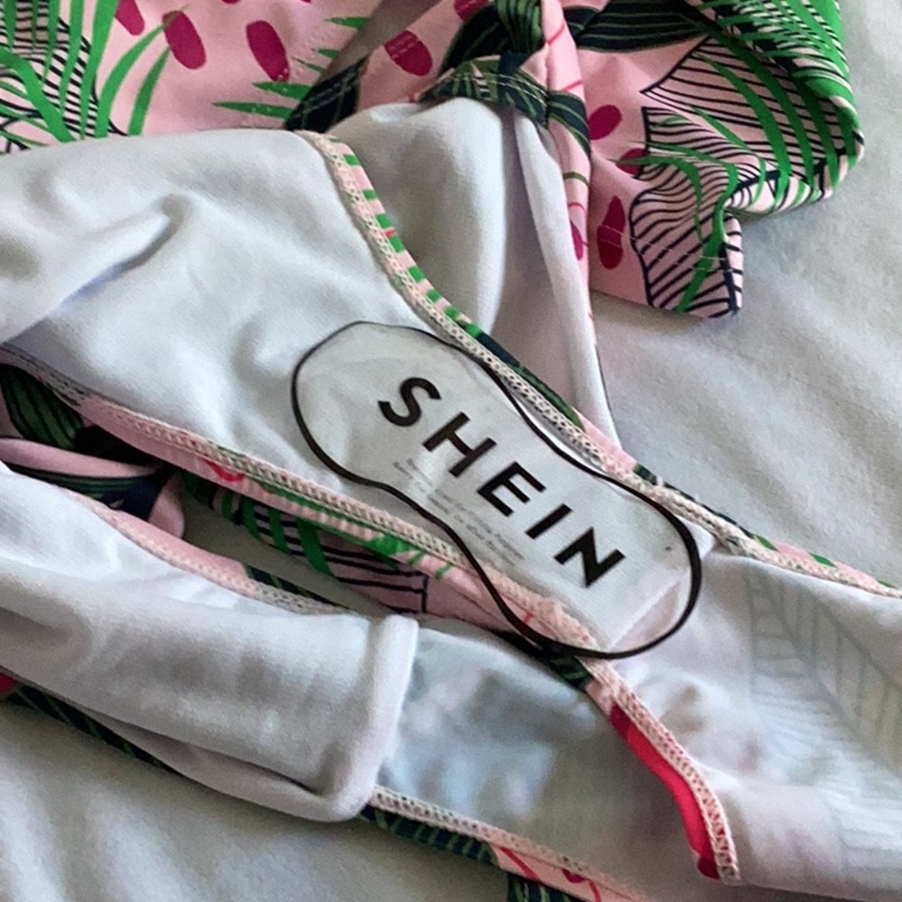 SHEIN swimsuit - Picture 4 of 5